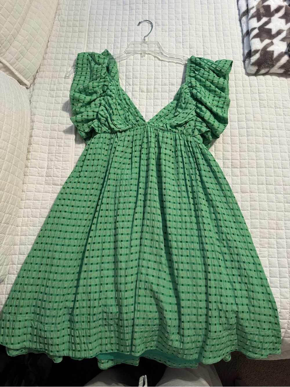 Green Ruffle-Sleeve Mini Dress with V-Neck